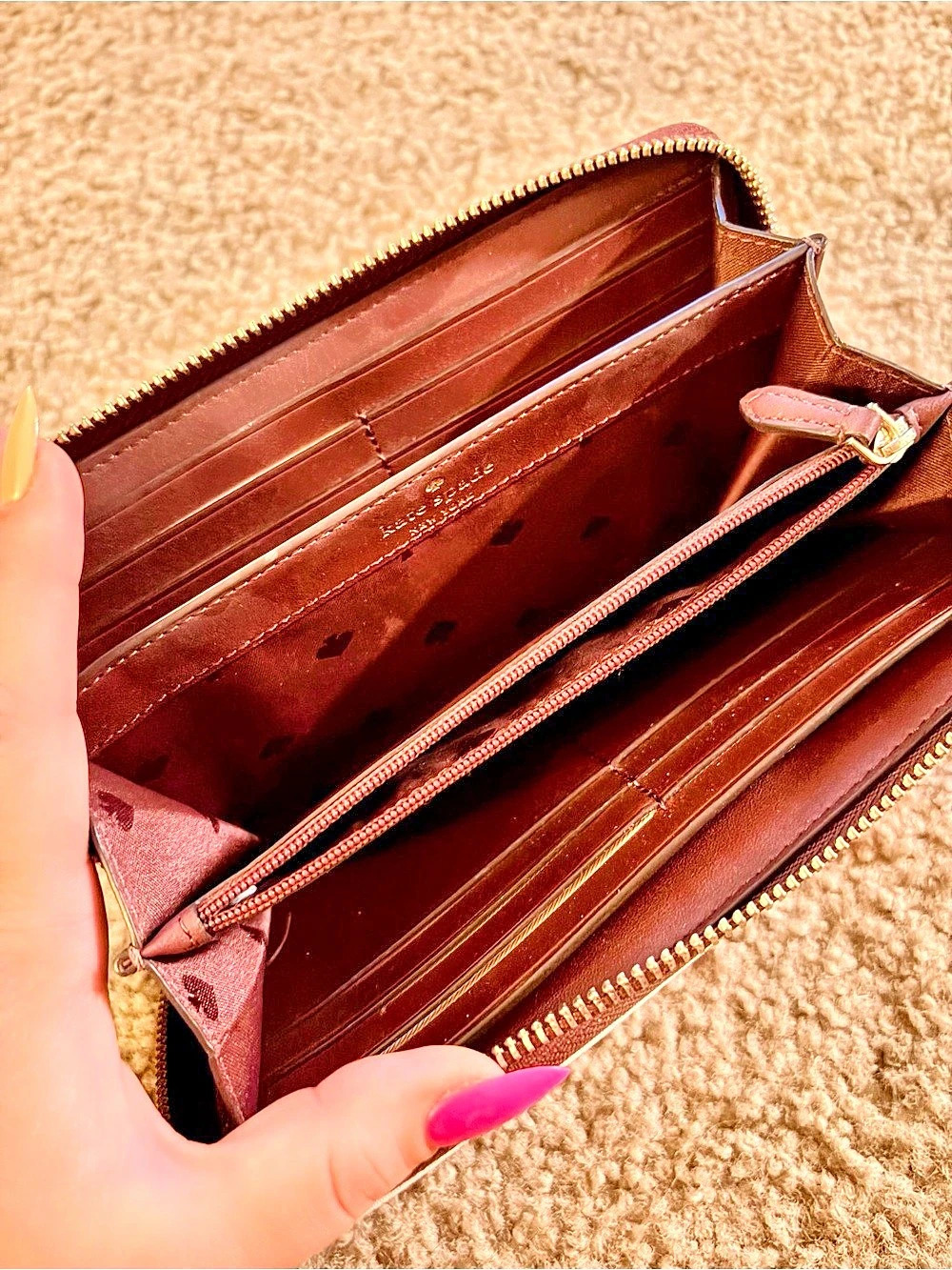 Kate Spade Chelsea Color-Block Wallet - Picture 5 of 9